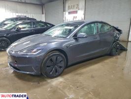 Tesla Model 3 2025