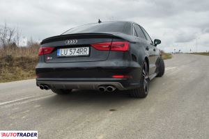 Audi S3 2016 2 300 KM Audi S3 2016 2 300 KM