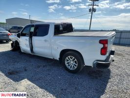 Chevrolet Silverado 2021 3