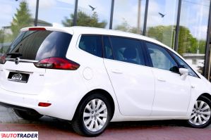 Opel Zafira 2017 2.0 170 KM