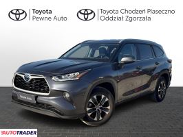 Toyota Highlander 2023 2.5 190 KM Toyota Highlander 2023 2.5 190 KM