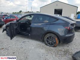 Tesla Model Y 2024 Tesla Model Y 2024