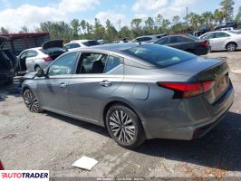 Nissan Altima 2025 2