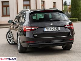 Skoda Superb 2016 2.0 150 KM