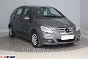 Mercedes B-klasa 2011 1.5 93 KM