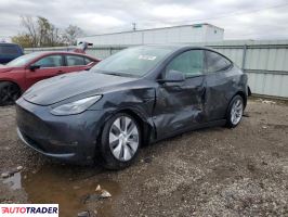 Tesla Model Y 2024 Tesla Model Y 2024