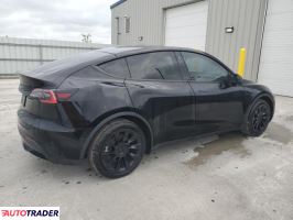 Tesla Model Y 2021 Tesla Model Y 2021