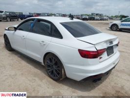 Audi S4 2023 3