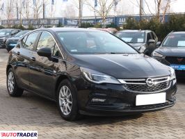 Opel Astra 2018 1.4 147 KM