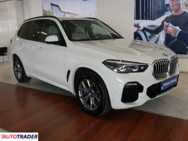 BMW X5 2019 3.0 340 KM