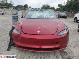 Tesla Model 3 2025