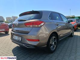 Hyundai i30 2022 1.5 110 KM