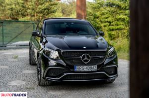 Mercedes GLE 2017 5.5 550 KM Mercedes GLE 2017 5.5 550 KM