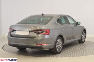 Skoda Superb 2022 2.0 187 KM