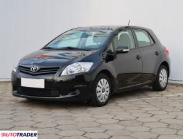 Toyota Auris 2013 1.3 97 KM Toyota Auris 2013 1.3 97 KM