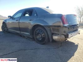 Chrysler 300C 2019 3