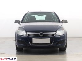 Opel Astra 2011 1.6 113 KM