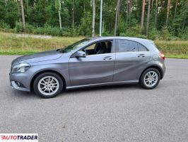 Mercedes A-klasa 2013 1.6 126 KM