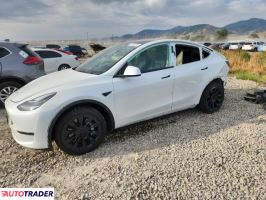 Tesla Model Y 2022 Tesla Model Y 2022