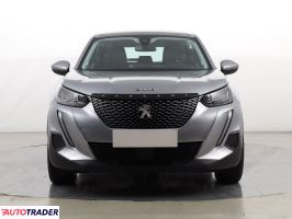 Peugeot 2008 2021 1.2 99 KM