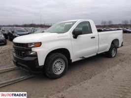 Chevrolet Silverado 2021 4