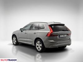Volvo XC60 2023 2.0 197 KM