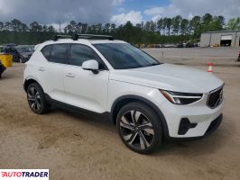 Volvo XC40 2024 2