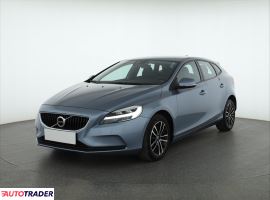 Volvo V40 2018 2.0 150 KM