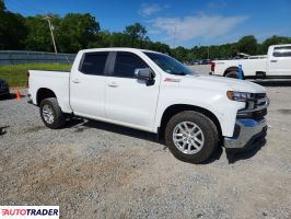 Chevrolet Silverado 2021 3