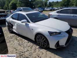 Lexus IS 2020 3