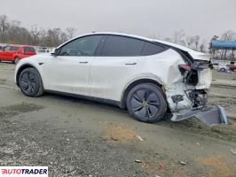 Tesla Model Y 2026