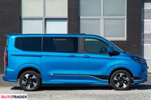 Ford Tourneo Custom 2025 2.5 233 KM