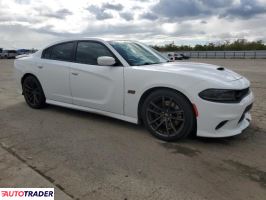 Dodge Charger 2019 6
