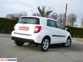 Toyota Pozostałe 2010 1.4 90 KM