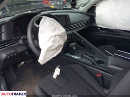 Hyundai Elantra 2022 2