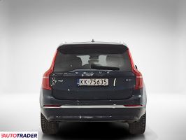 Volvo XC90 2022 2.0 235 KM