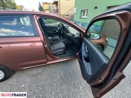 Hyundai i30 2017 1.4 100 KM