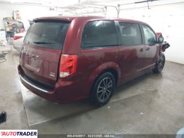 Dodge Grand Caravan 2019 3