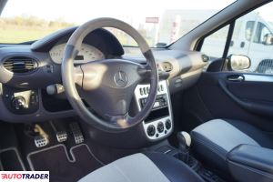Mercedes A-klasa 2002 2.1 140 KM