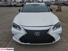Lexus ES 2019 3