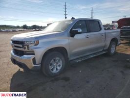 Chevrolet Silverado - zobacz ofertę Chevrolet Silverado - zobacz ofertę