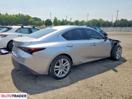 Lexus IS 2021 3