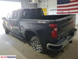 Chevrolet Silverado 2023 2