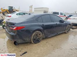 Toyota Camry 2025 2