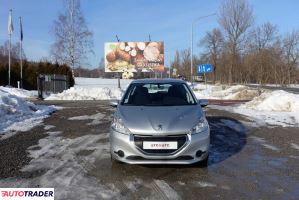 Peugeot 208 2013 1.2 82 KM