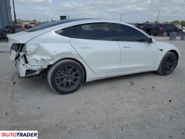 Tesla Model 3 2020 Tesla Model 3 2020