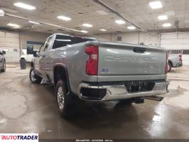 Chevrolet Silverado 2025 6