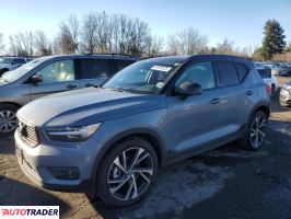 Volvo XC40 2021 2