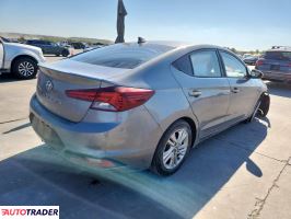 Hyundai Elantra 2019 2