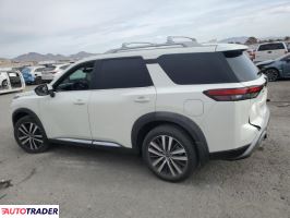 Nissan Pathfinder 2023 3